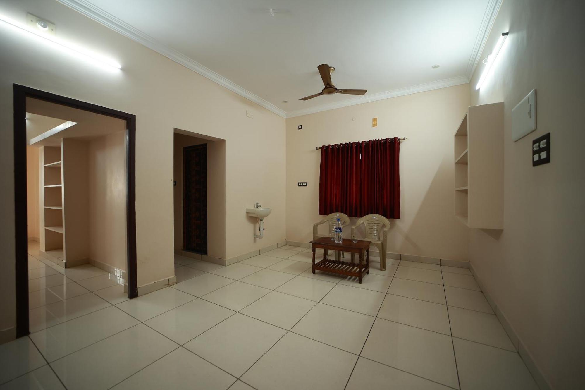 شقة Royal Castle Residency بونديتْشيري المظهر الخارجي الصورة
