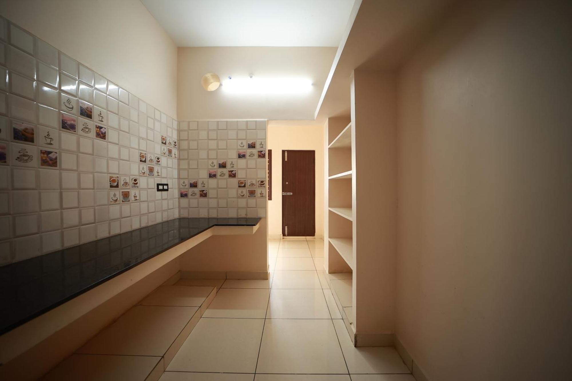 شقة Royal Castle Residency بونديتْشيري المظهر الخارجي الصورة